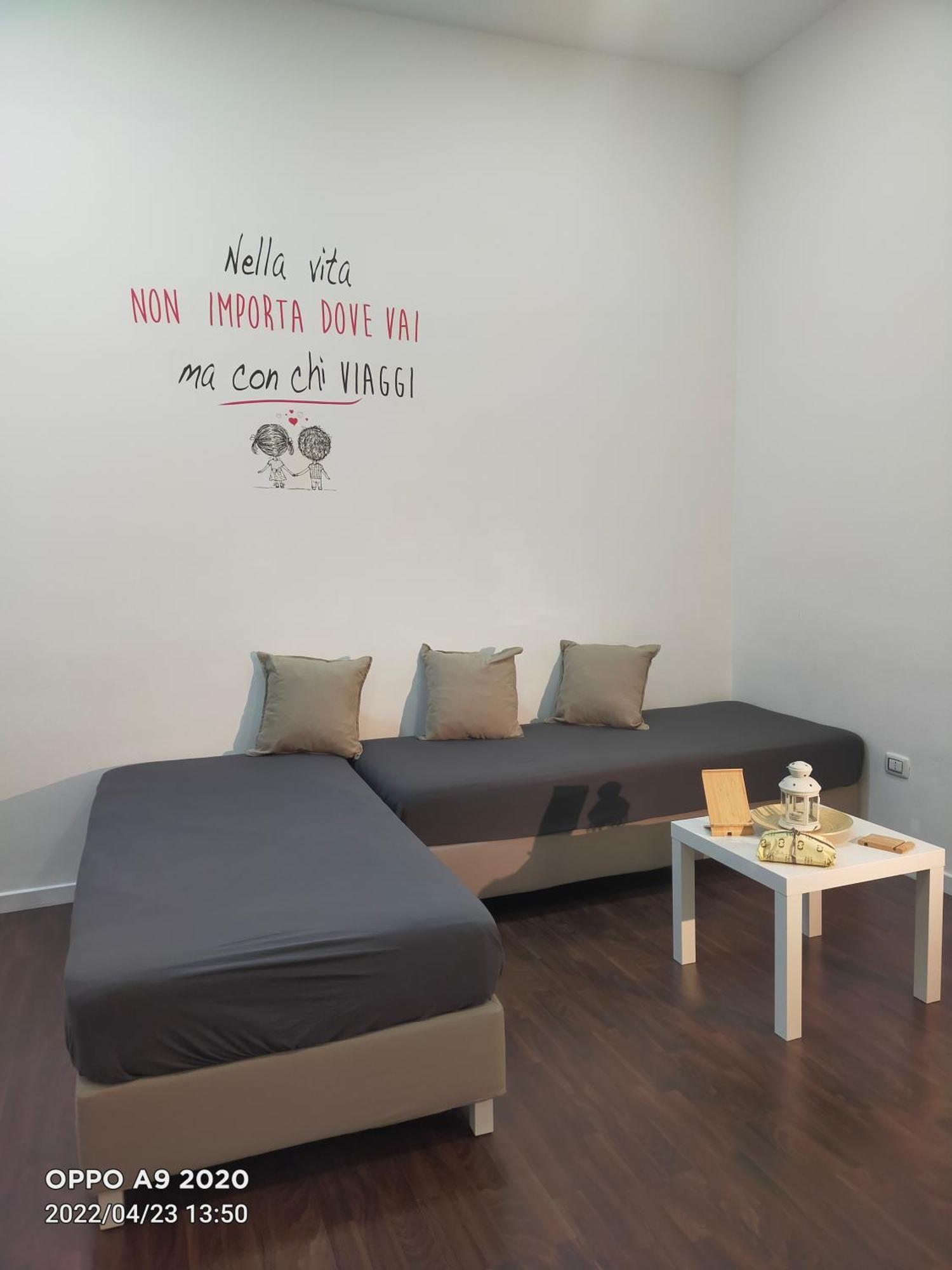 Appartement Piazza Carita' Centro Storico à Naples Chambre photo