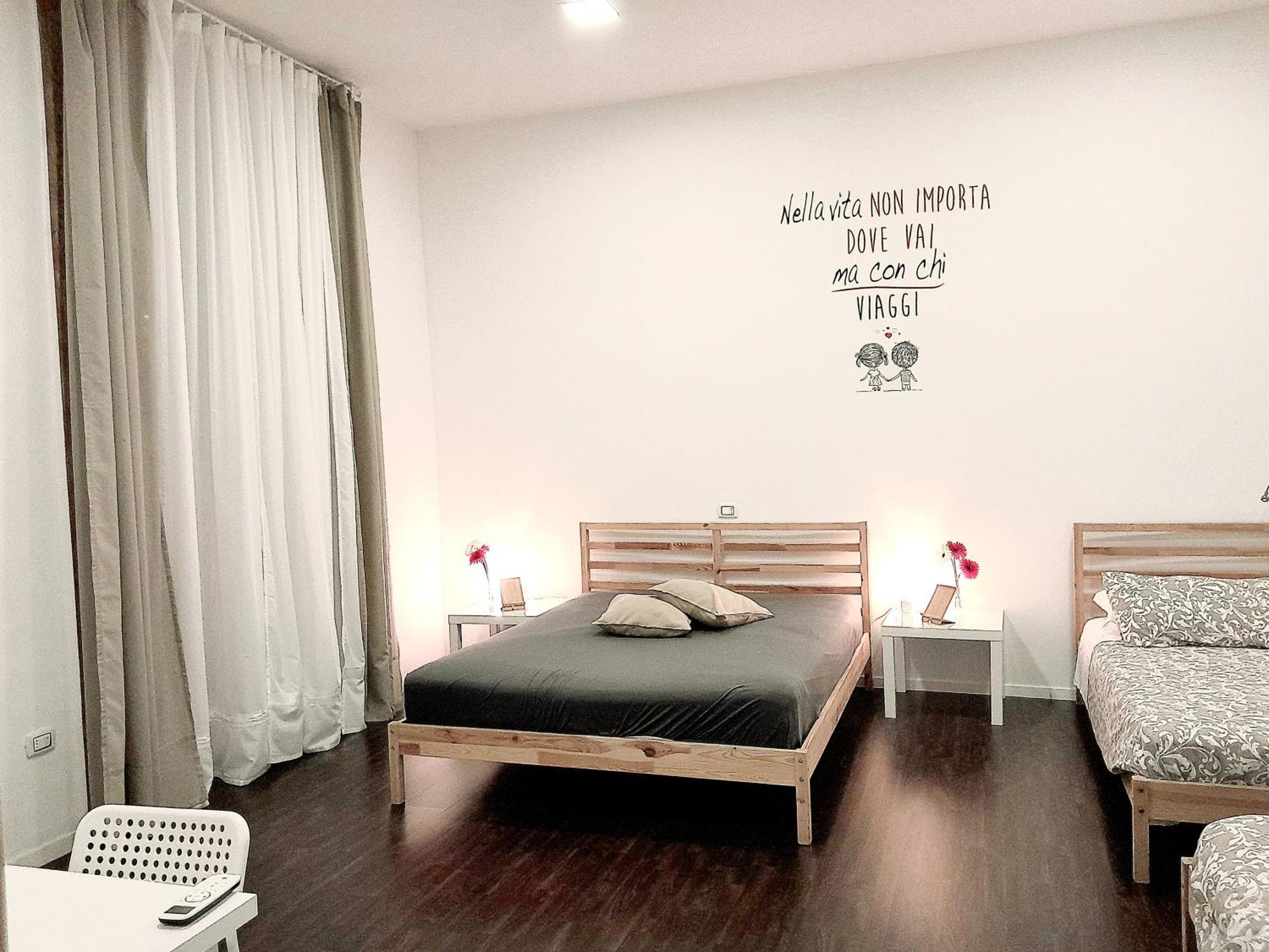 Appartement Piazza Carita' Centro Storico à Naples Chambre photo